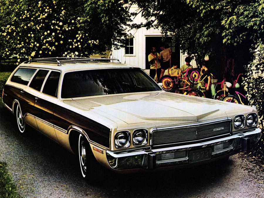  Plymouth Fury Sport Suburban 1973 года  (фото 3 из 3)